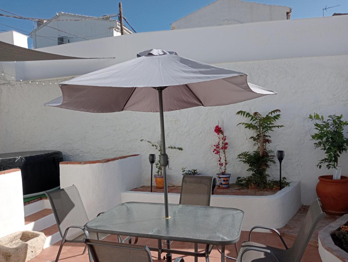 Ferienwohnung The Corner Terraza Alcaudete Exterior foto